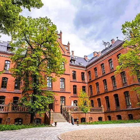 Arche Klasztor Hotel *