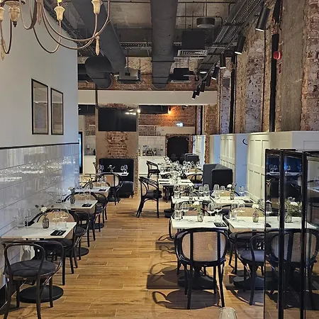 Arche Klasztor 브로츠와프