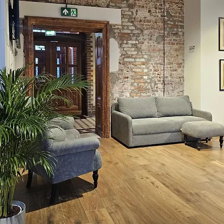 Arche Klasztor 호텔