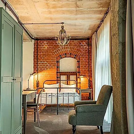 Arche Klasztor Hotel 4*