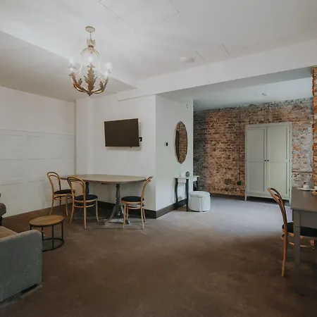 Arche Klasztor 4* فروتسواف