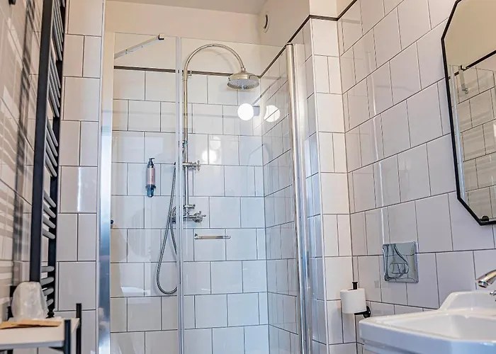 Arche Klasztor * Vratislav