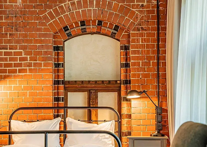 Arche Klasztor Vratislav